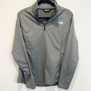 The North Face Pullover